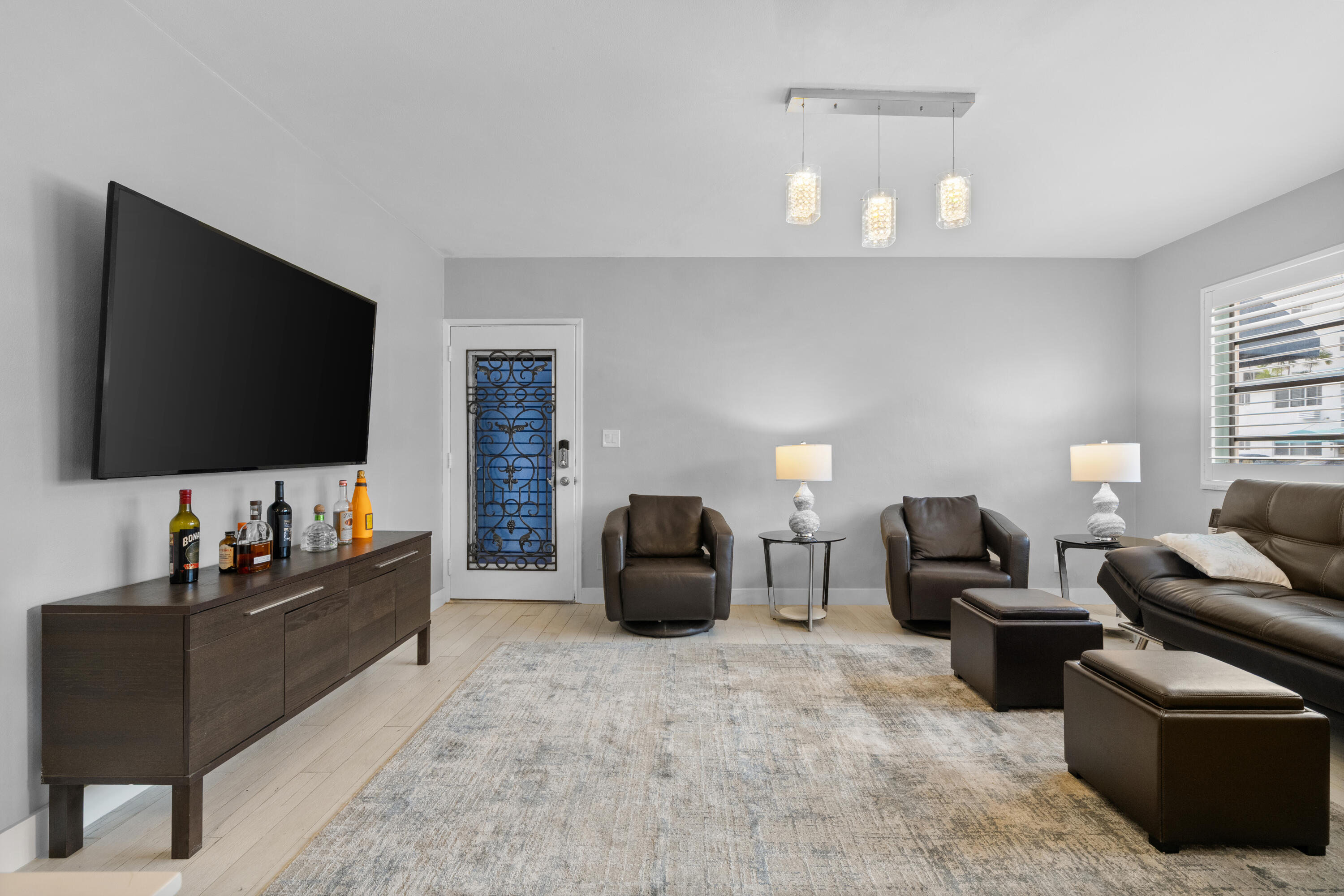 BEACH VISTA APTS CO-OP - Residential Lease