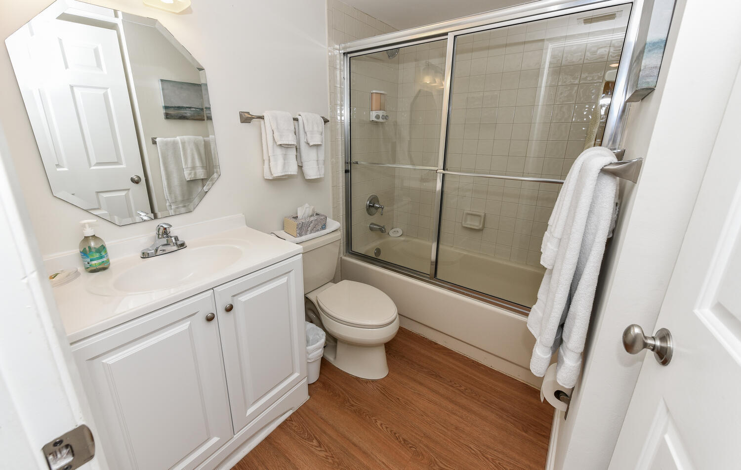 Jupiter Bay East - Residential