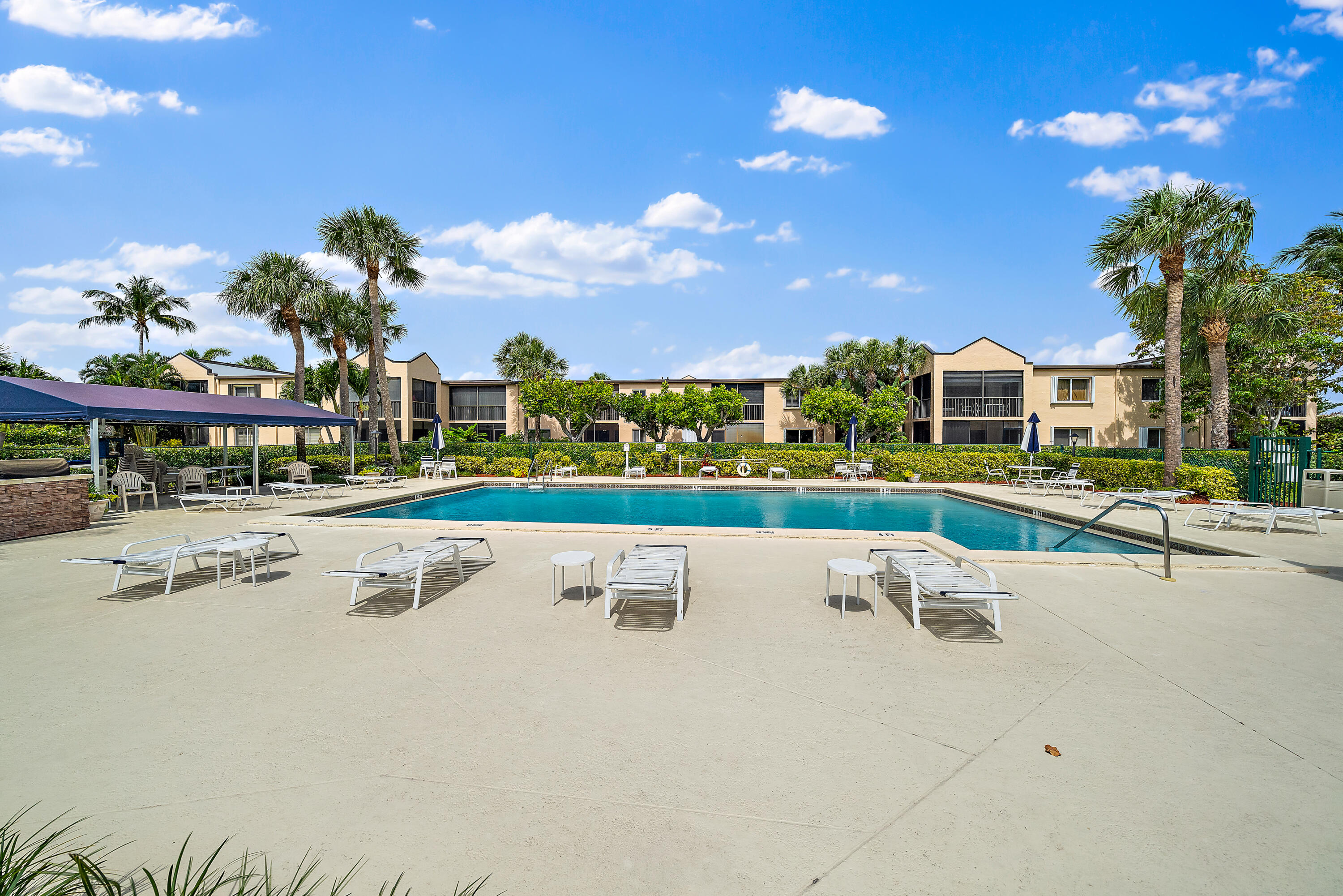 Jupiter Bay East - Residential