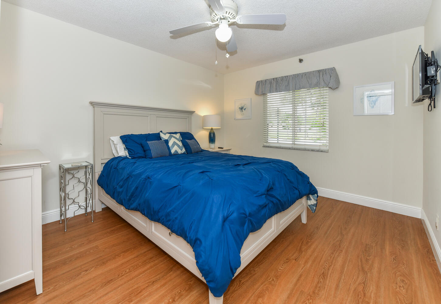 Jupiter Bay East - Residential