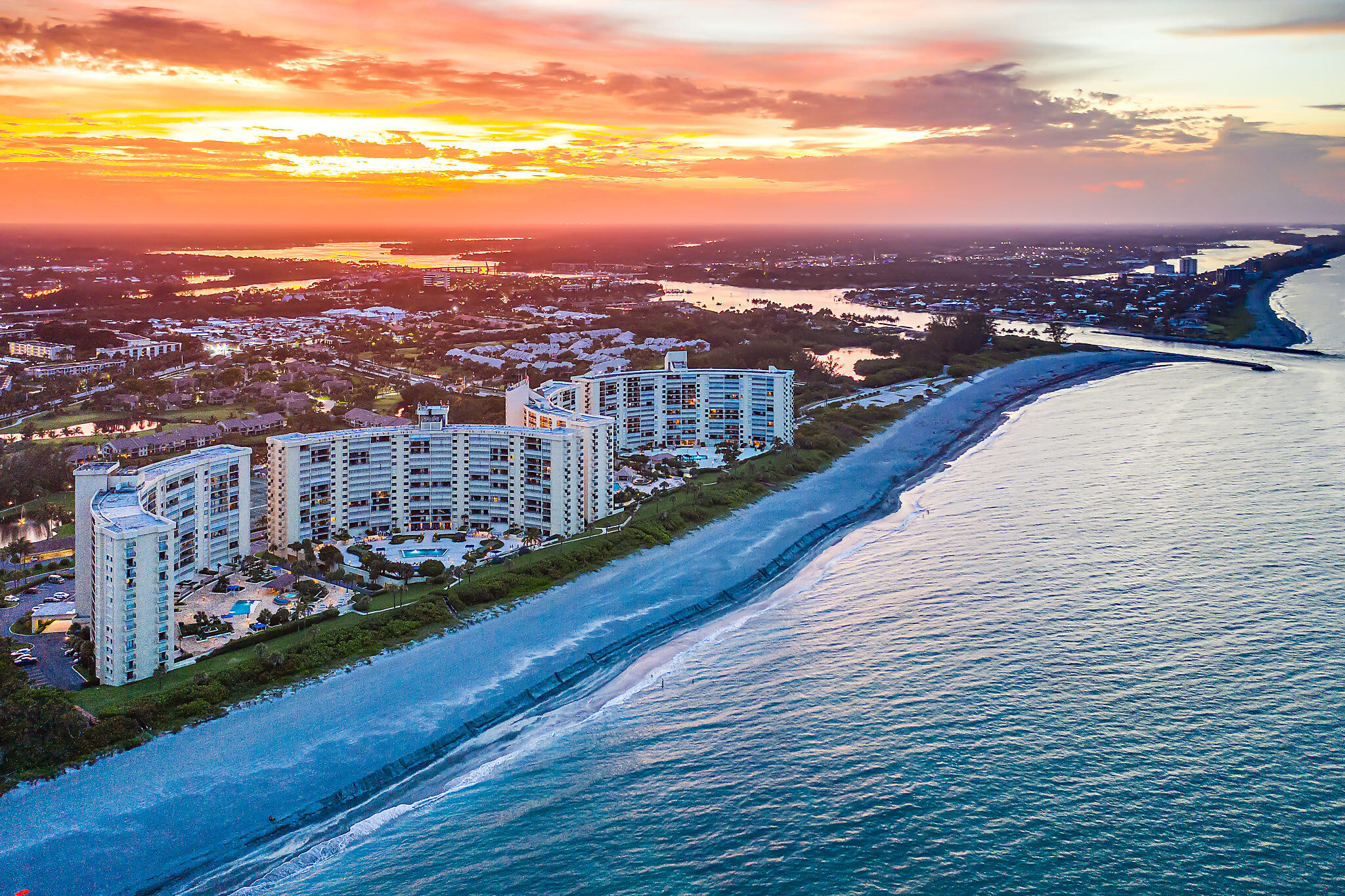 Jupiter Bay East - Residential