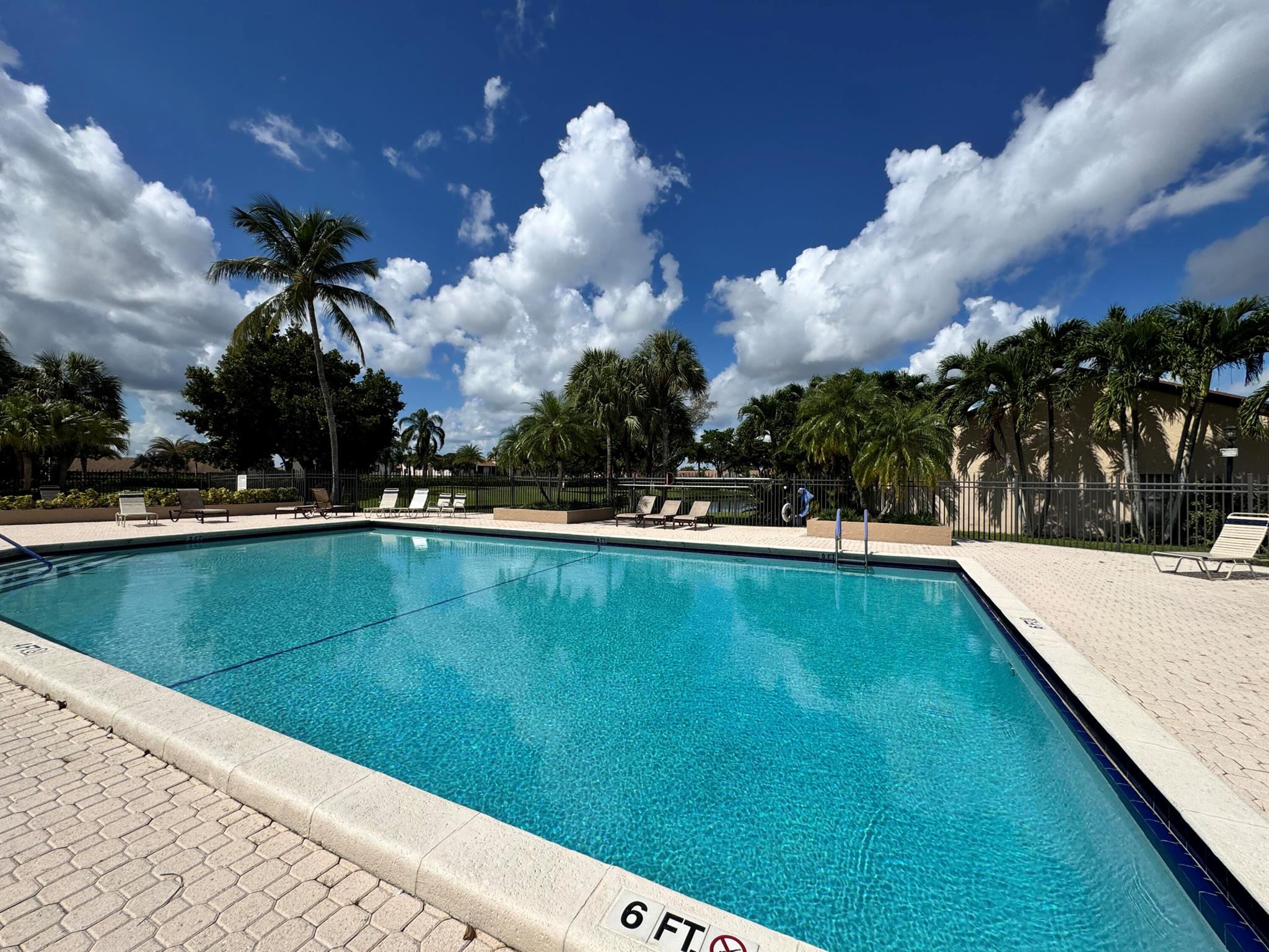 BOCA GLADES CONDO A THRU - Residential