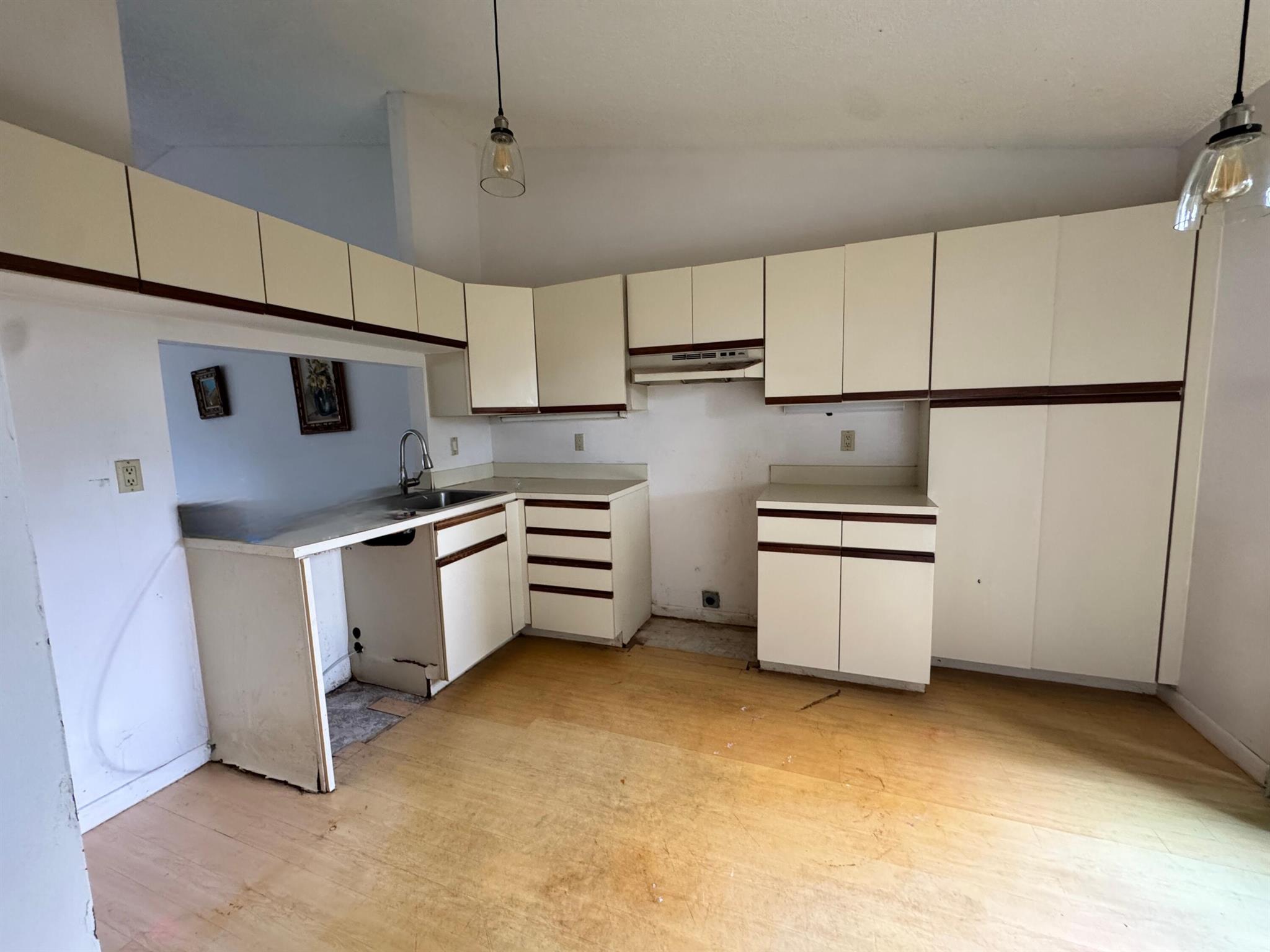 BOCA GLADES CONDO A THRU - Residential