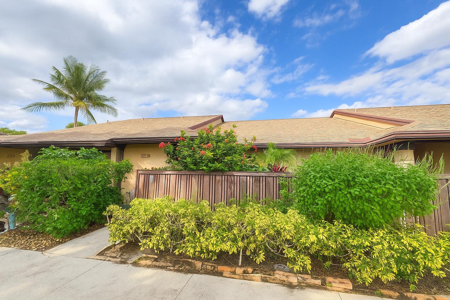 BOCA GLADES CONDO A THRU - Residential