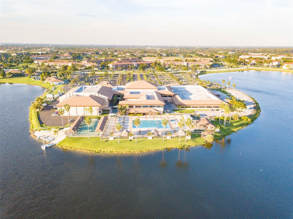 BUCKINGHAM - Residential