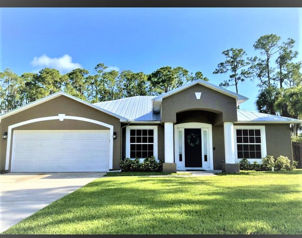 Photo of 8106 Kenwood Road, Fort Pierce, FL 34951 (MLS # R10768935)