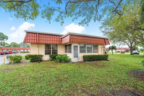 A home in Lake Worth