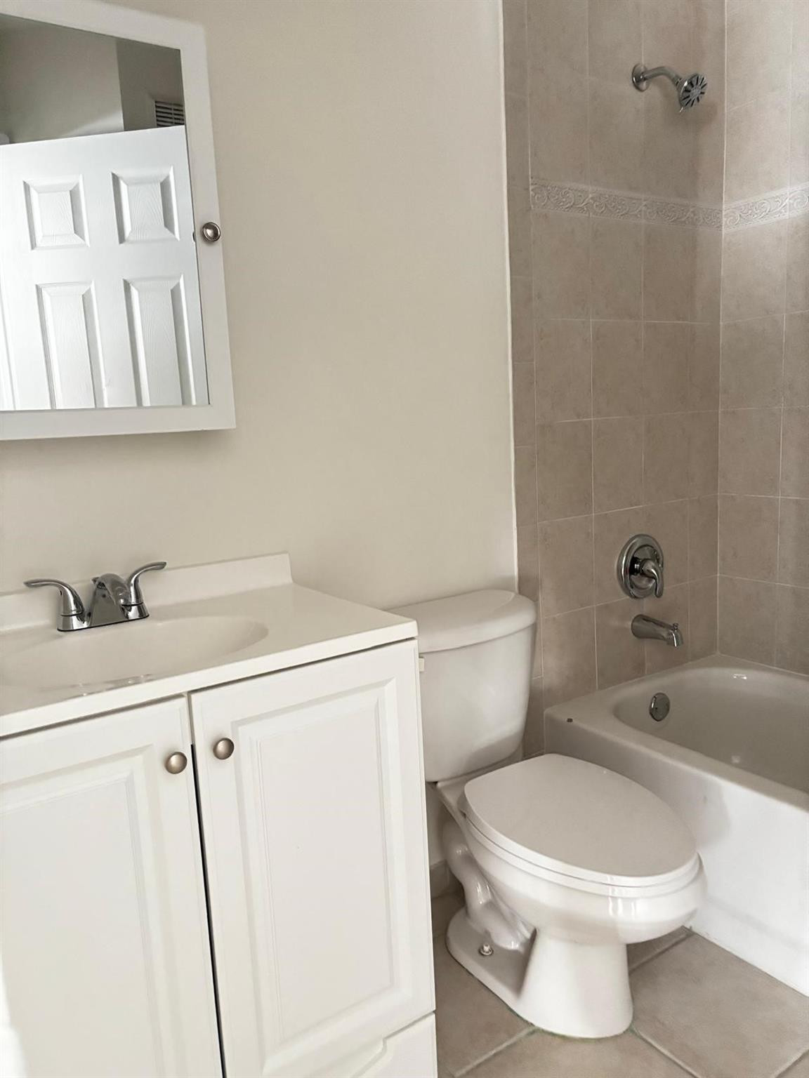 TOWNGATE - Residential