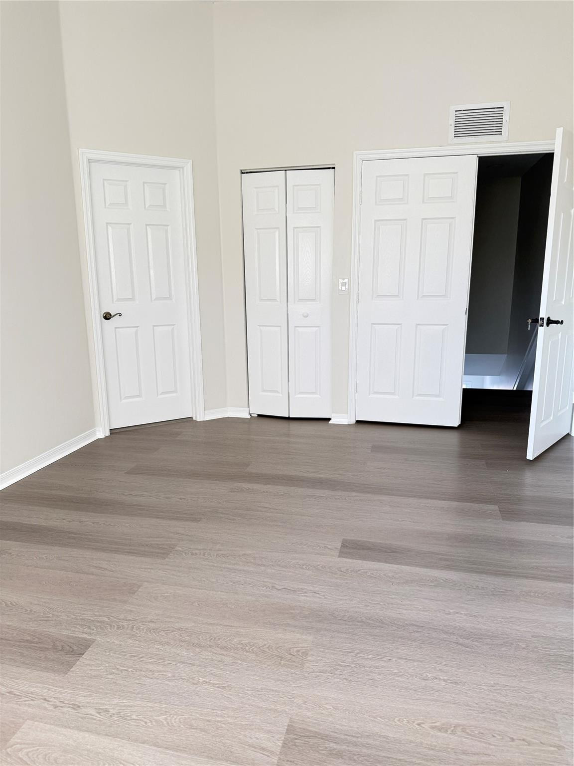 TOWNGATE - Residential