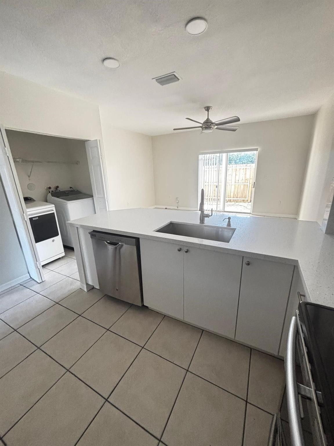 TOWNGATE - Residential