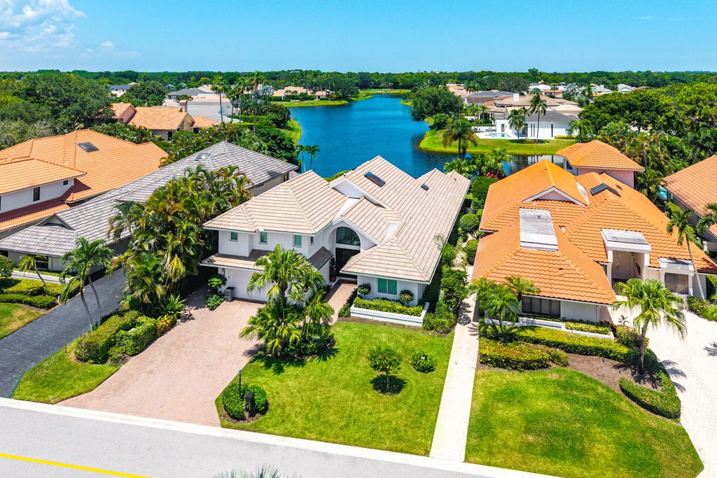 Photo of 13660 Rivoli Drive, Palm Beach Gardens, FL 33410 (MLS # B26088337)