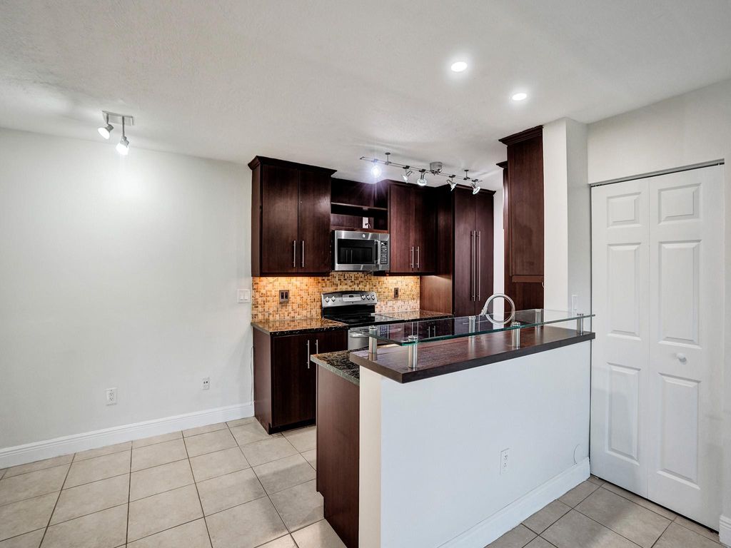 Photo of 1235 SW 46th Avenue #715, Pompano Beach, FL 33069 (MLS # F10435711)