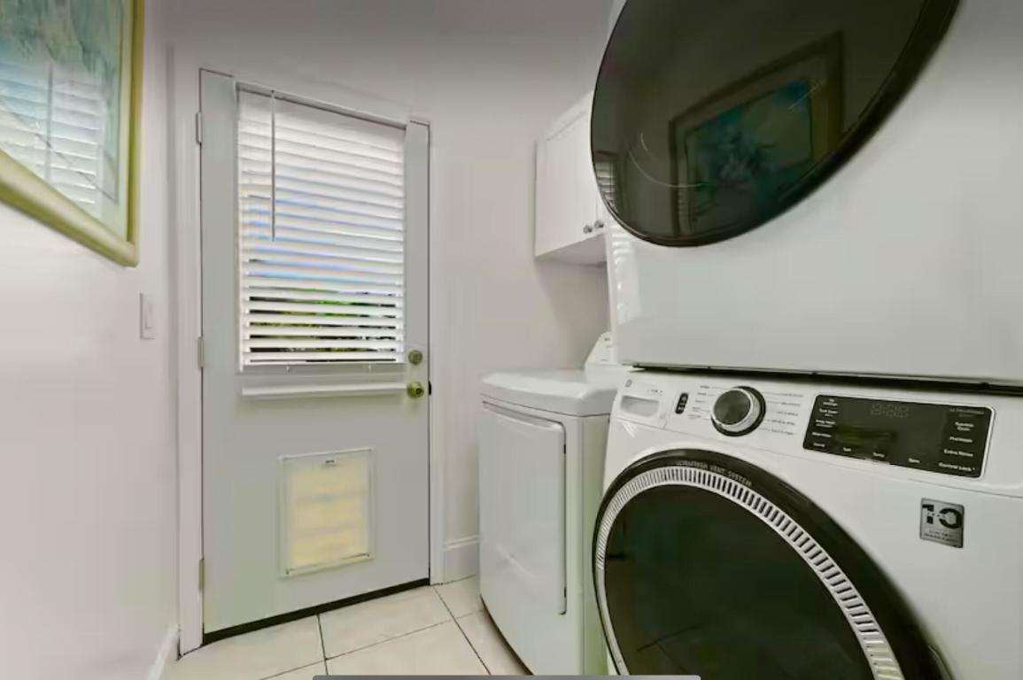 HYPOLUXO VILLAGE 1 - Residential