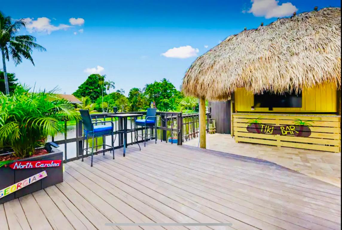 HYPOLUXO VILLAGE 1 - Residential