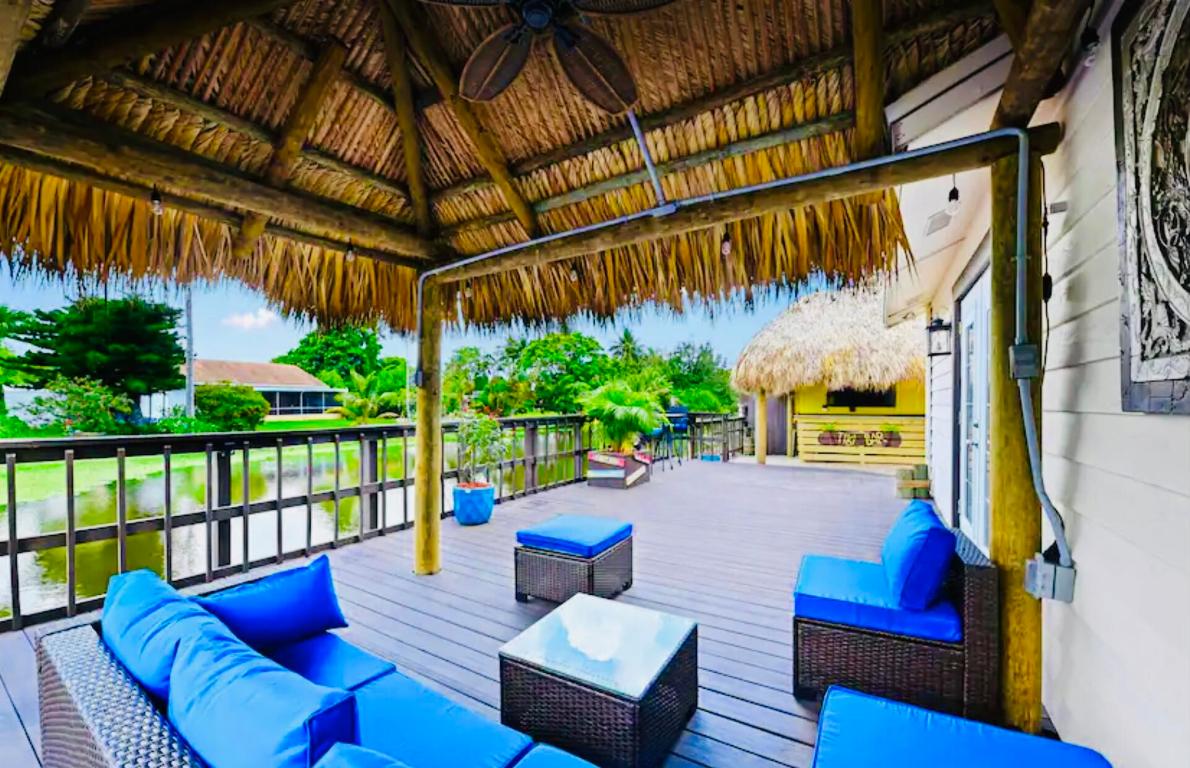 HYPOLUXO VILLAGE 1 - Residential