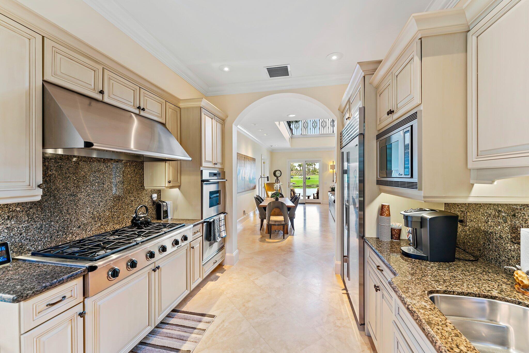 OLD PALM 5 - Residential