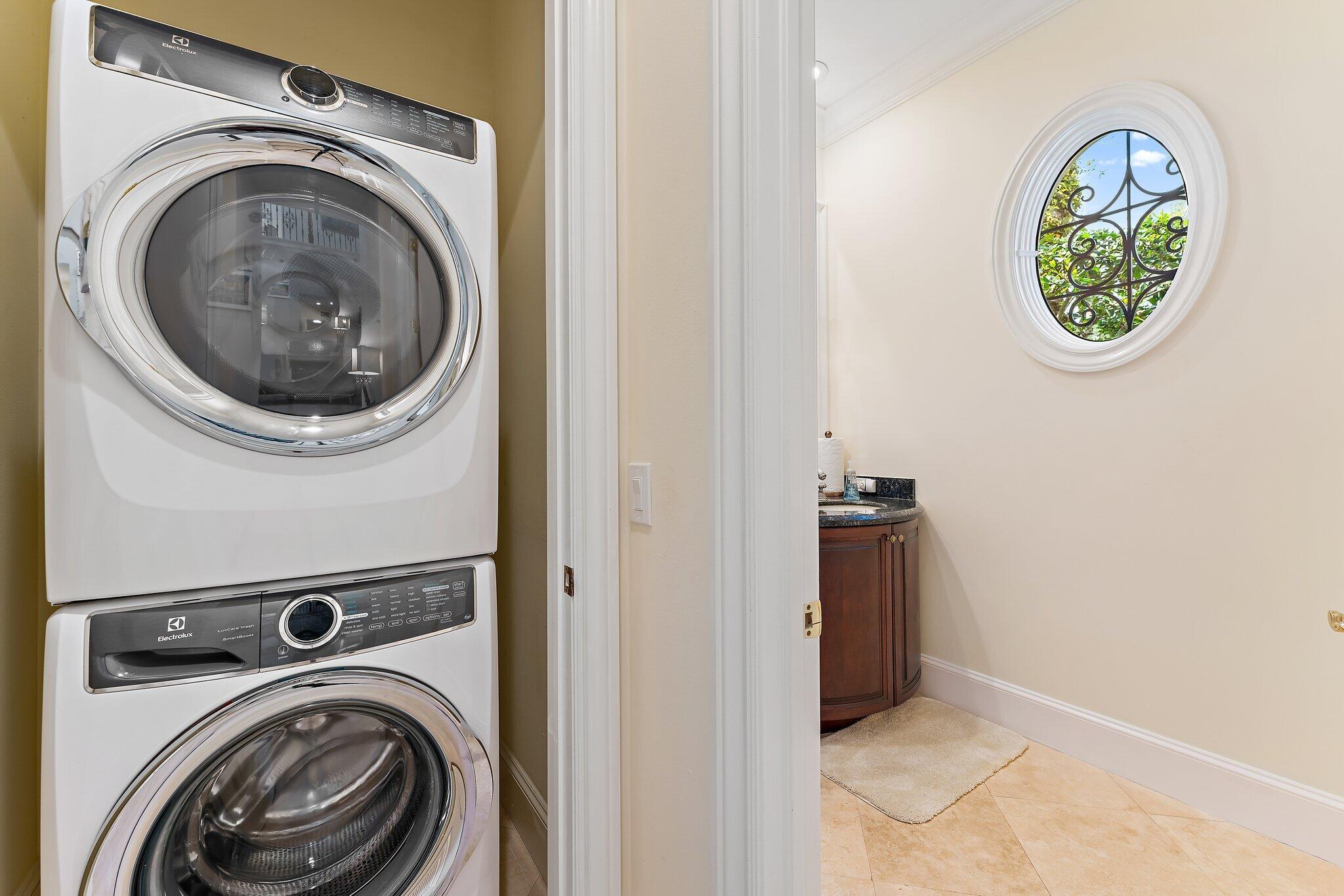 OLD PALM 5 - Residential