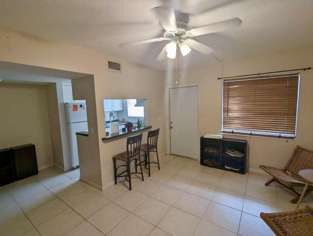 Photo of 111 SE 1st Street #7, Boynton Beach, FL 33435 (MLS # R11073736)