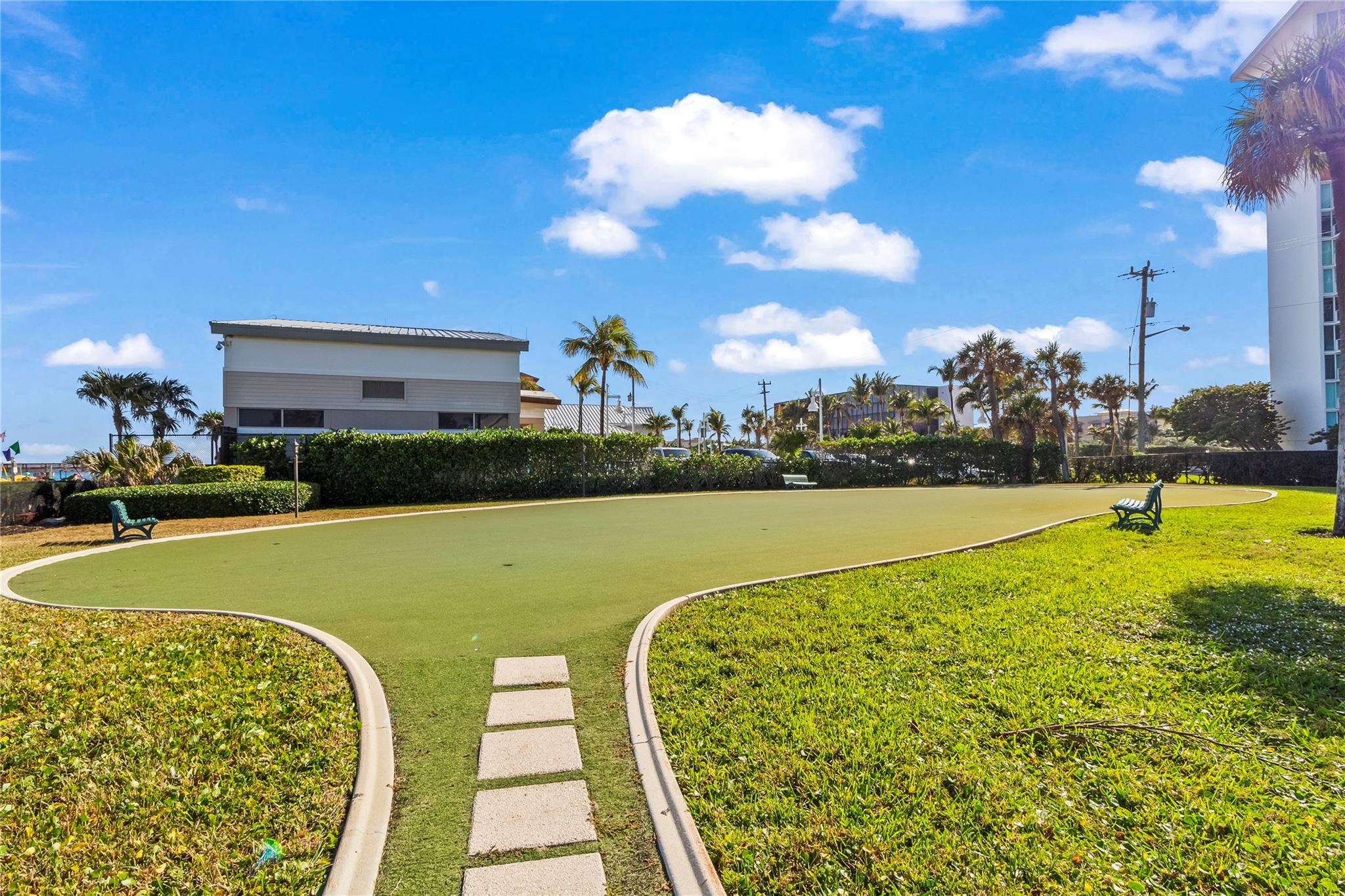 Tiara East Condominium - Residential