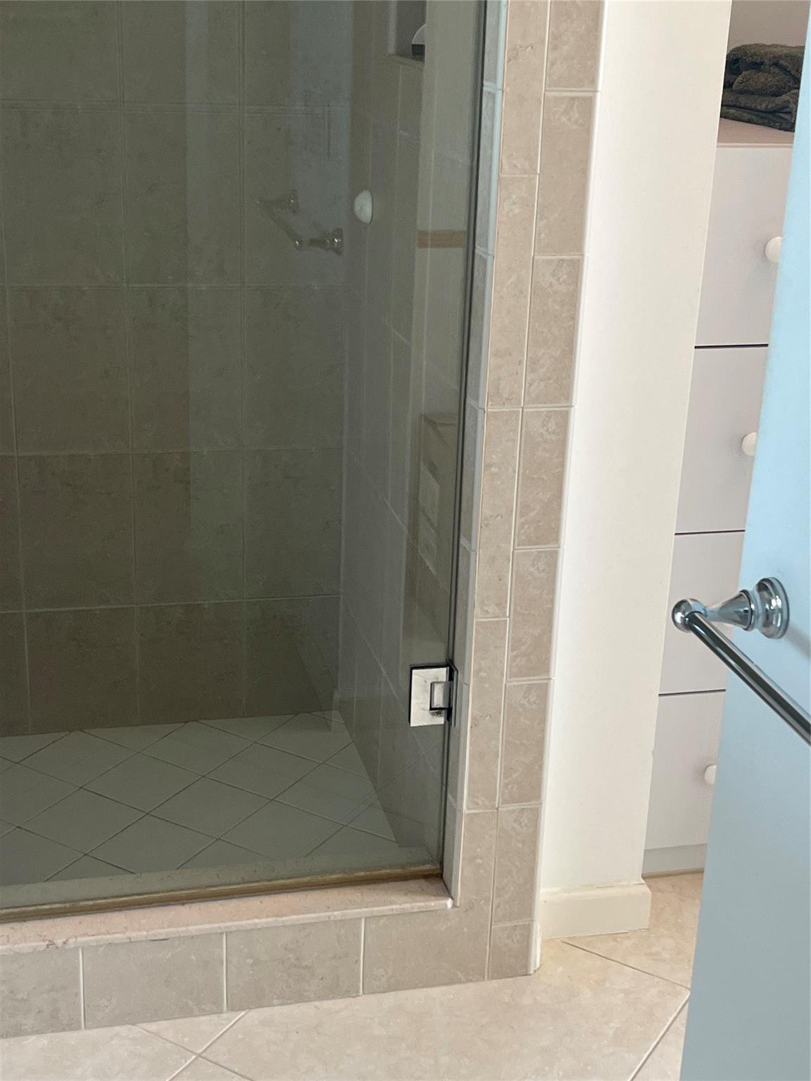 Tiara East Condominium - Residential