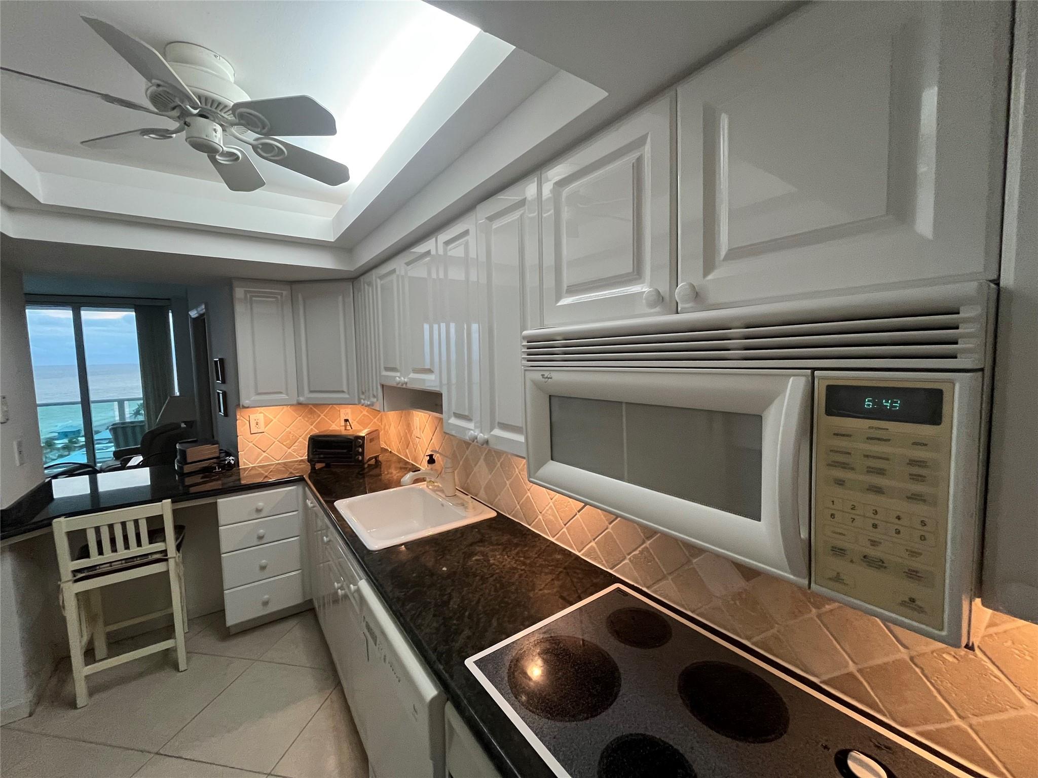 Tiara East Condominium - Residential