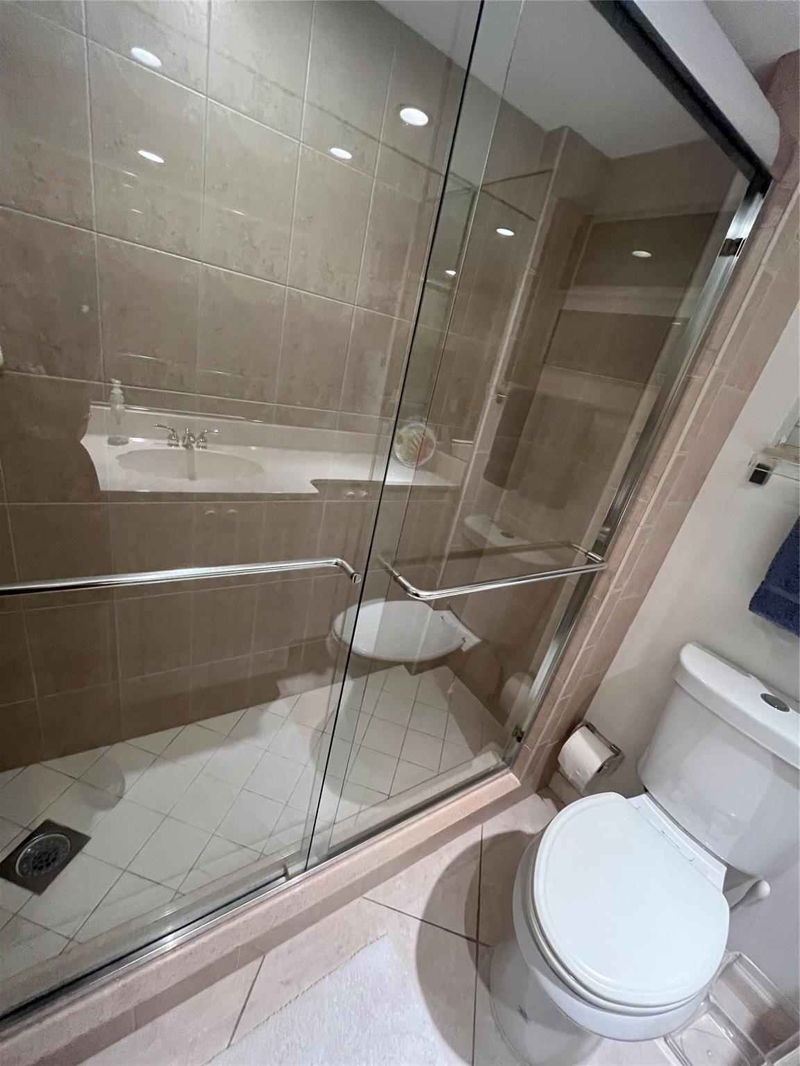 Tiara East Condominium - Residential