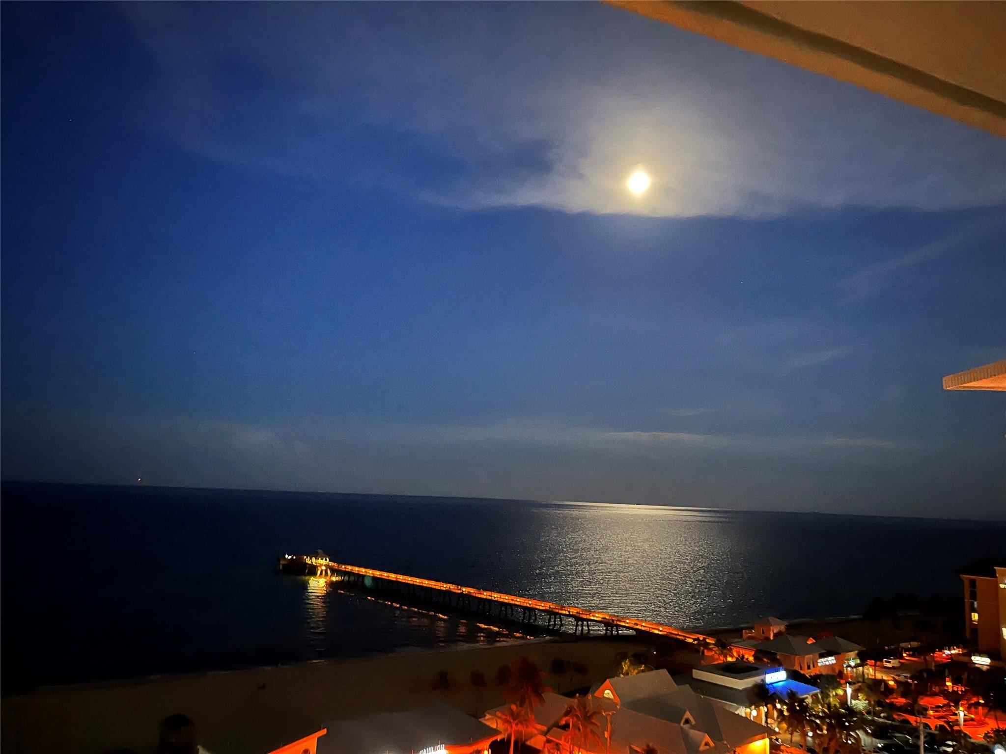 Tiara East Condominium - Residential