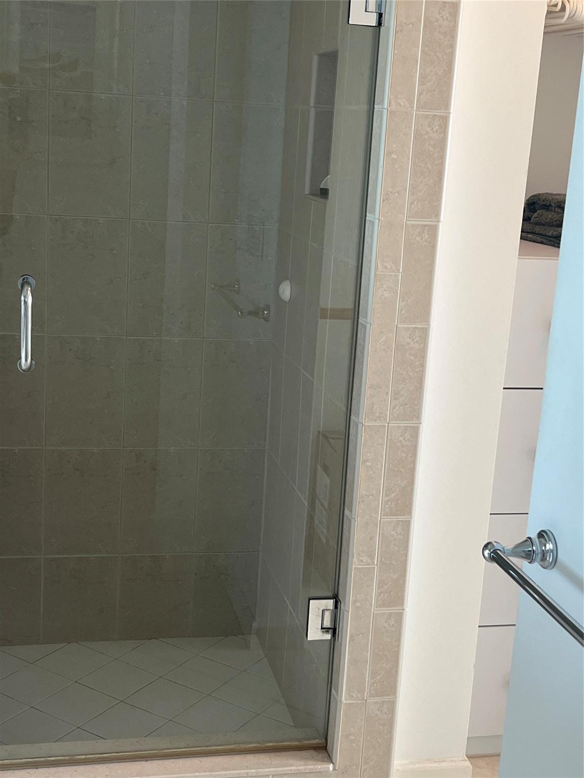 Tiara East Condominium - Residential