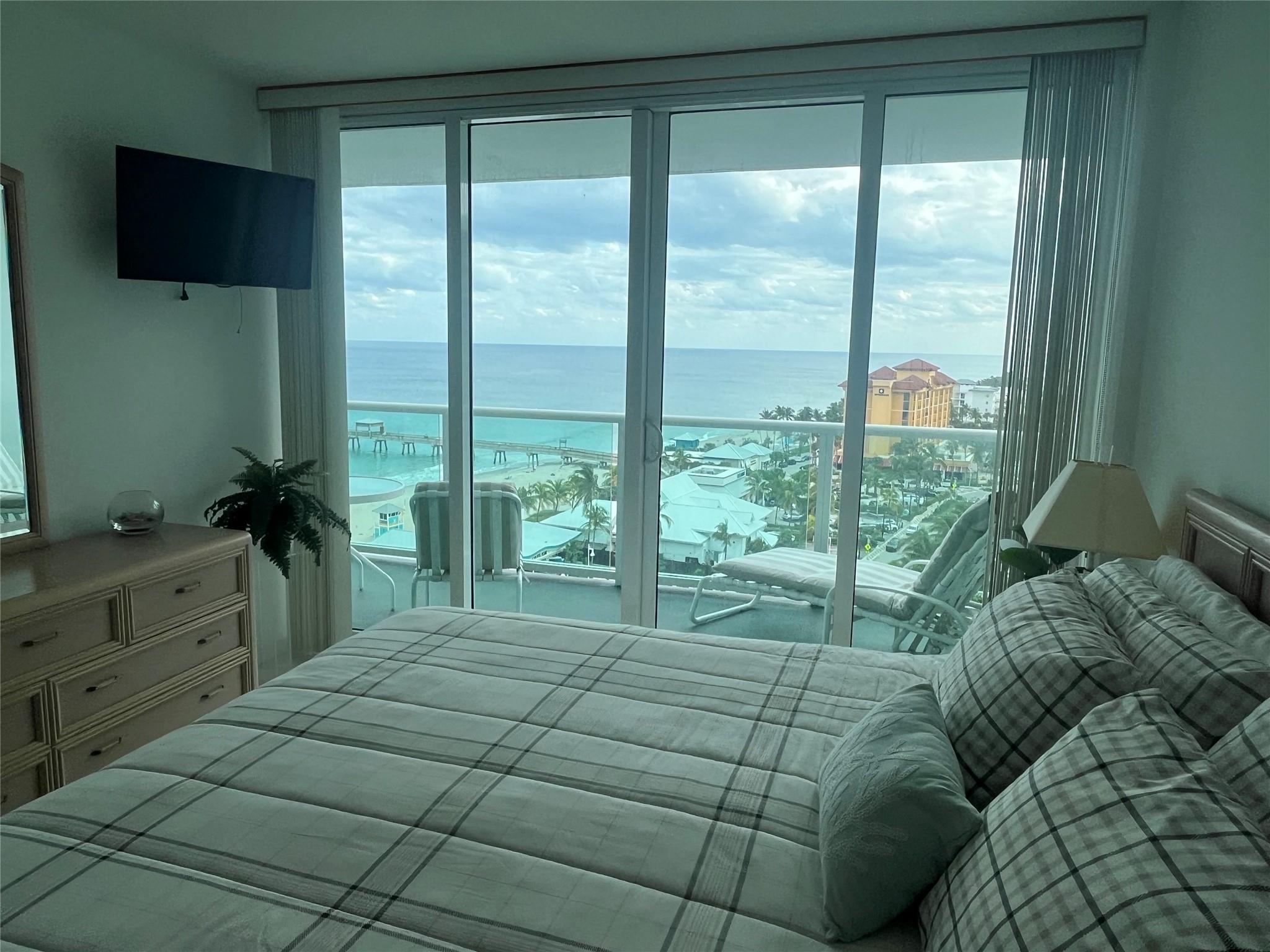 Tiara East Condominium - Residential