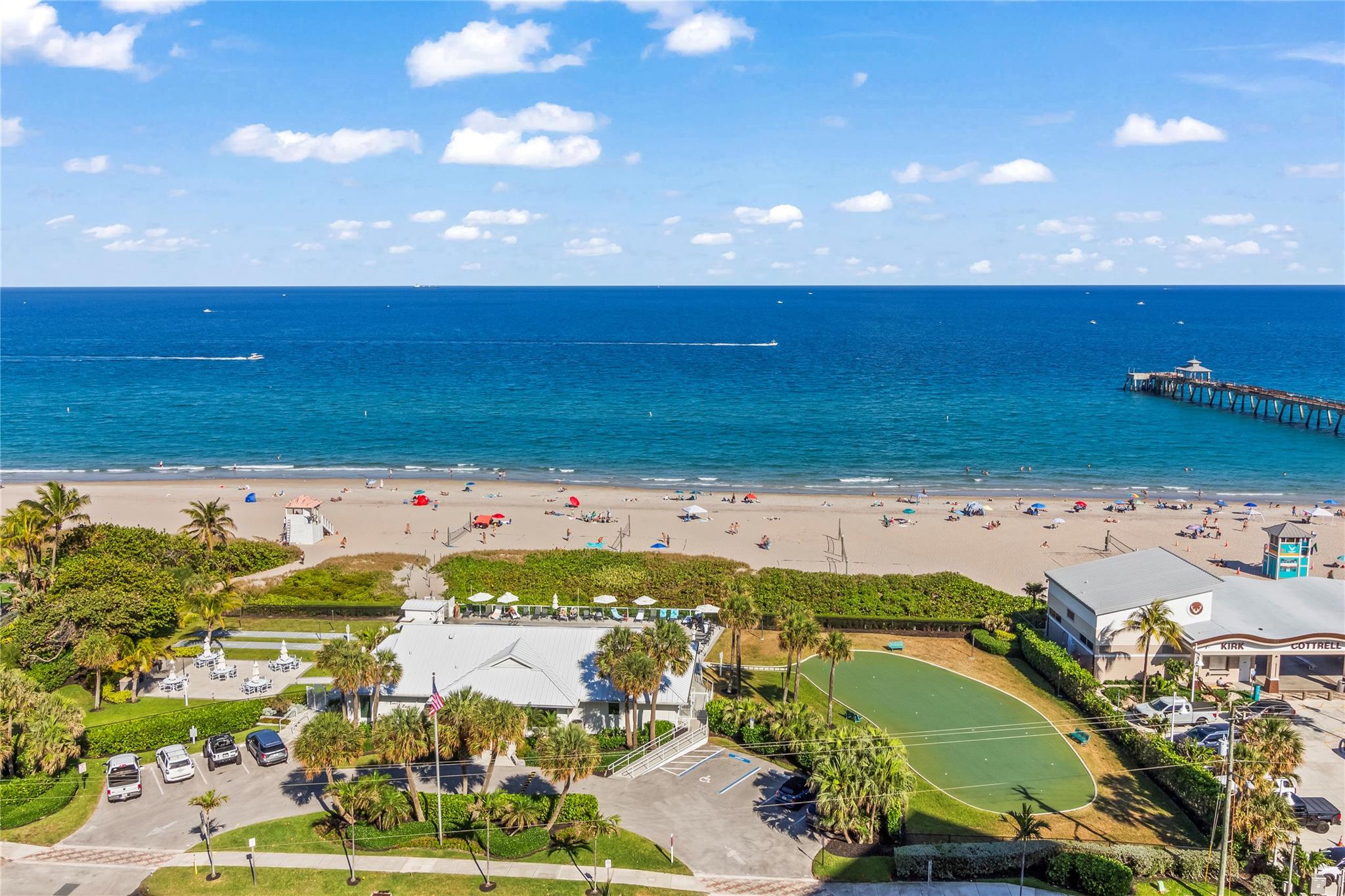 Tiara East Condominium - Residential