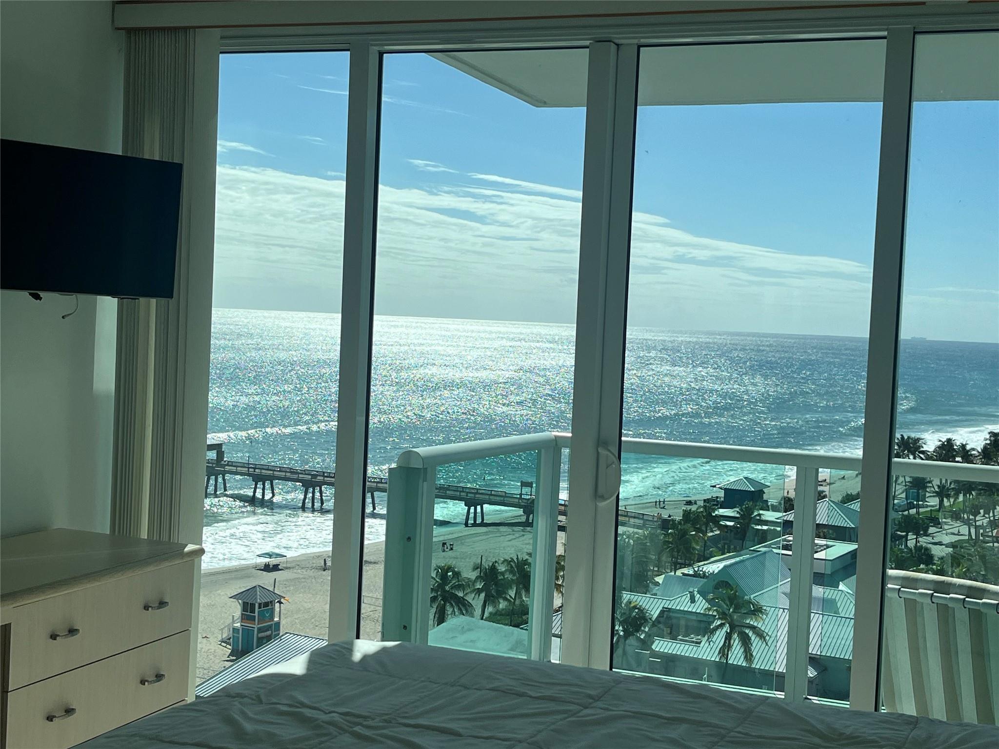 Tiara East Condominium - Residential