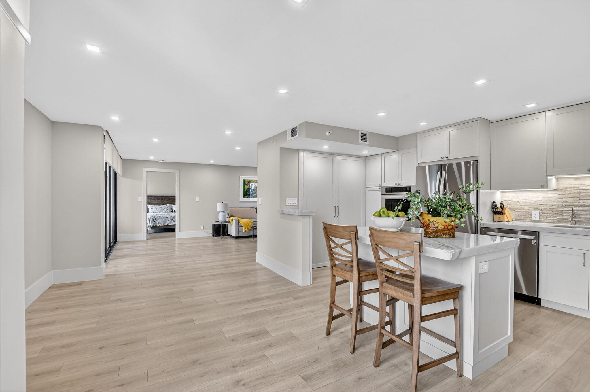 Lakewood Midrise - Residential