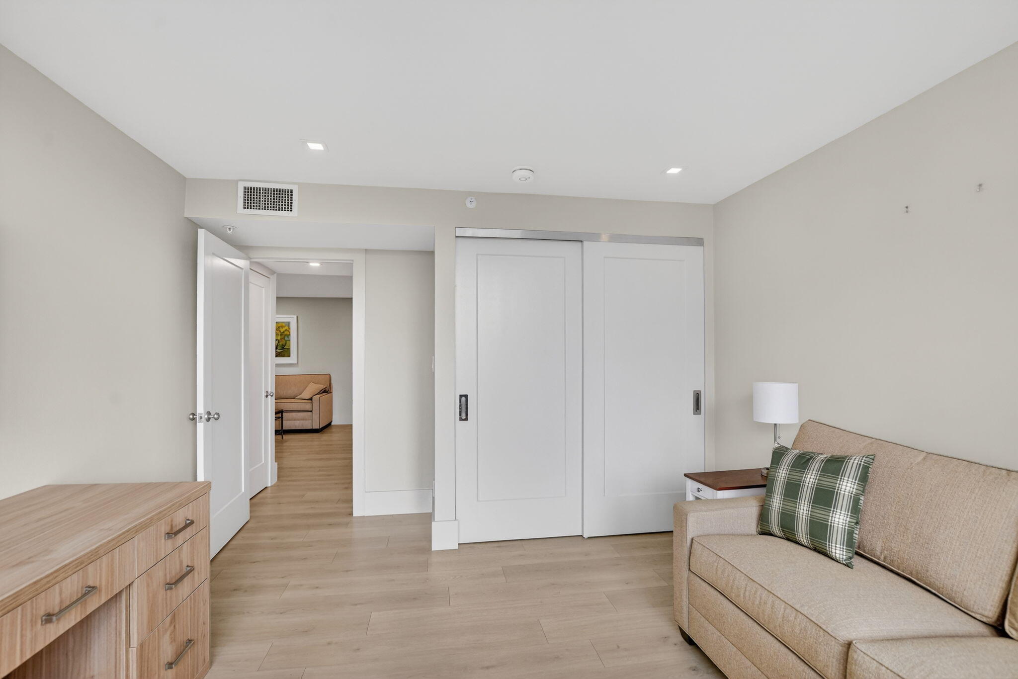 Lakewood Midrise - Residential