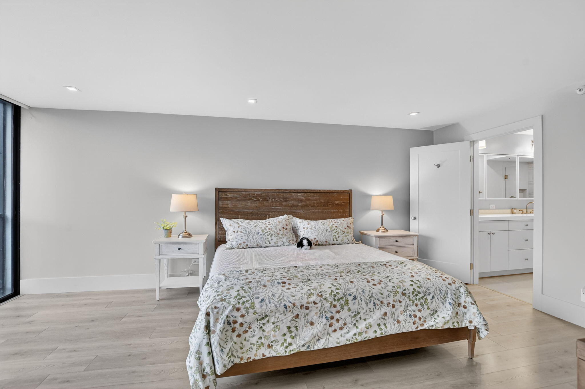 Lakewood Midrise - Residential