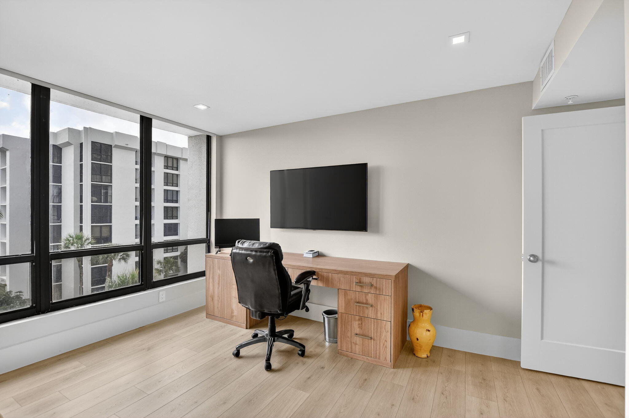 Lakewood Midrise - Residential