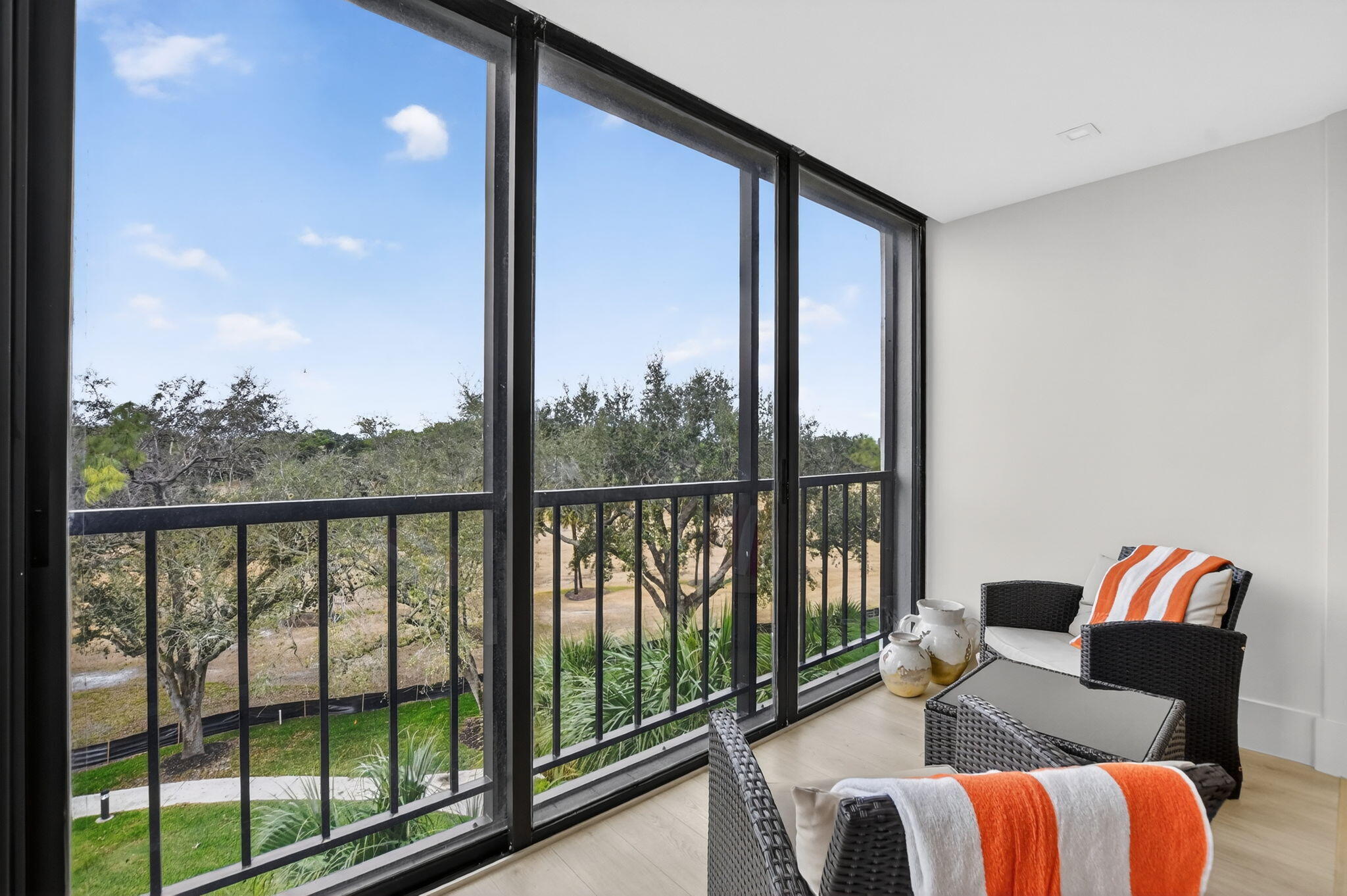 Lakewood Midrise - Residential