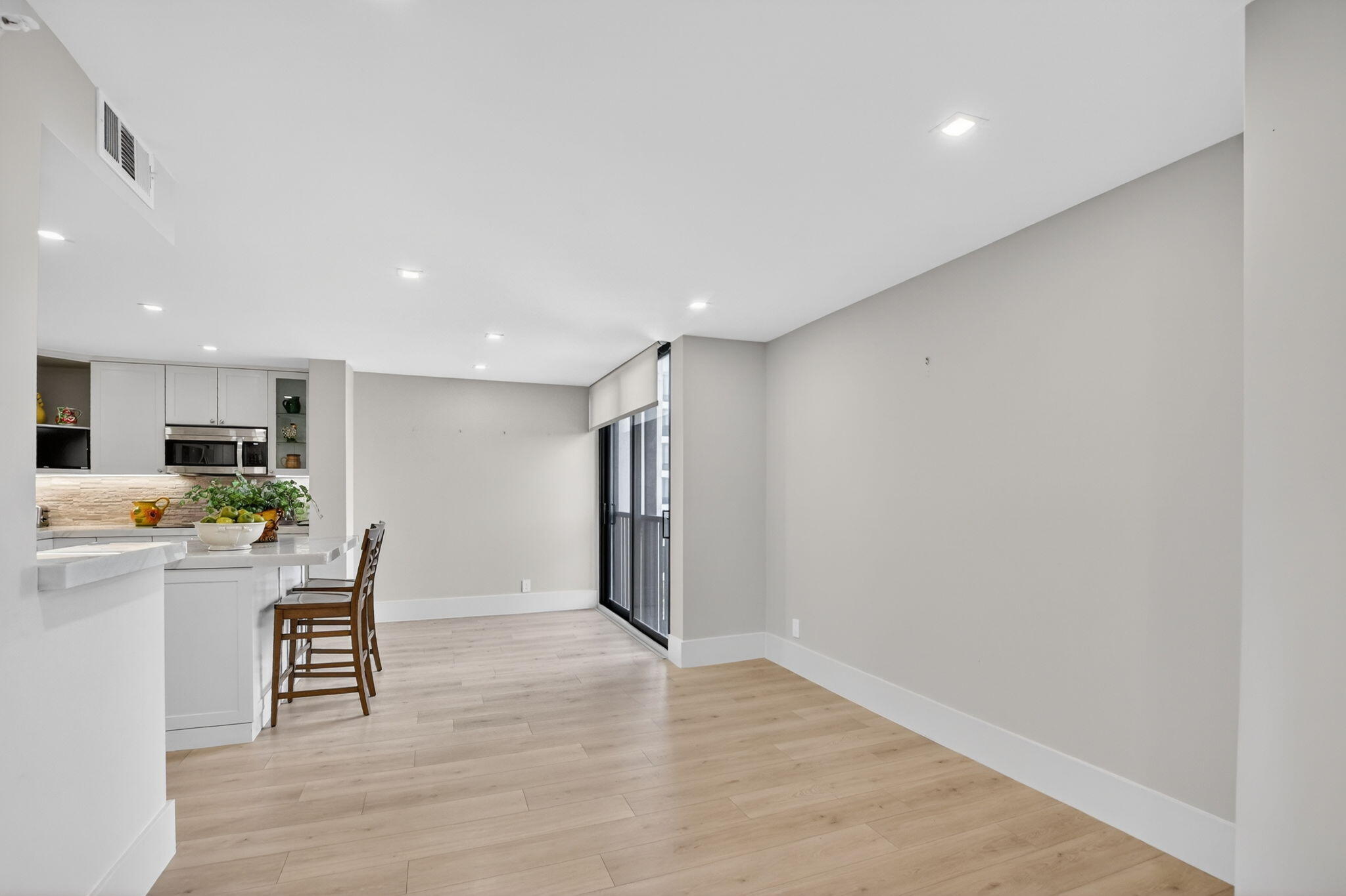 Lakewood Midrise - Residential