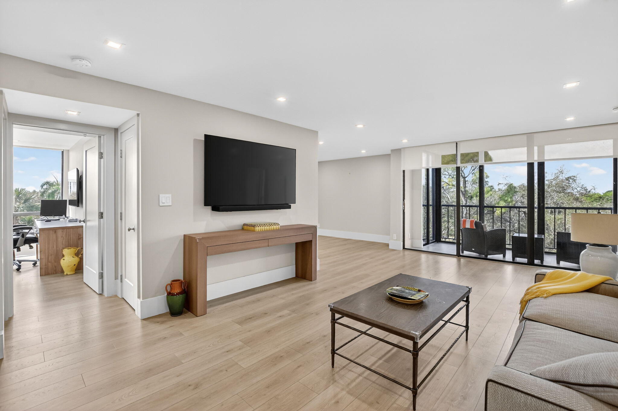 Lakewood Midrise - Residential