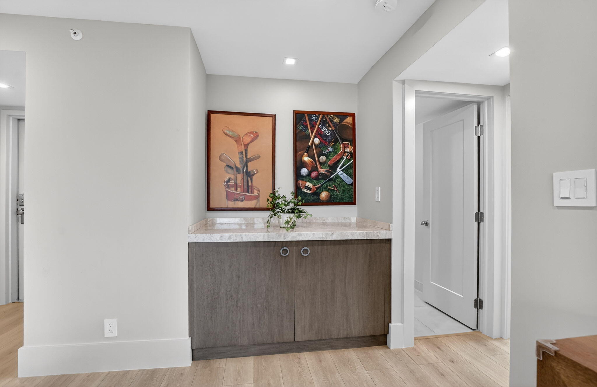 Lakewood Midrise - Residential