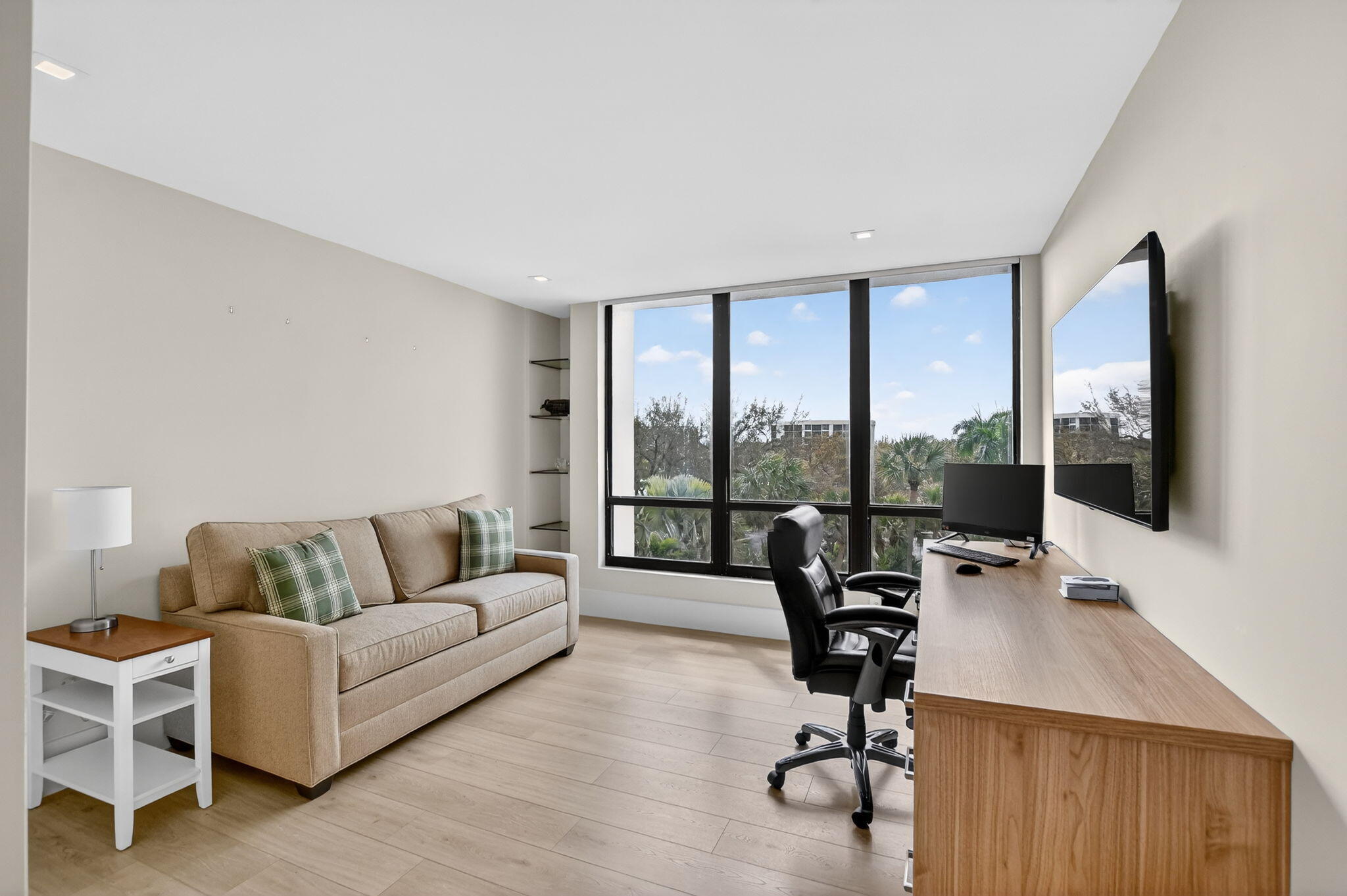 Lakewood Midrise - Residential