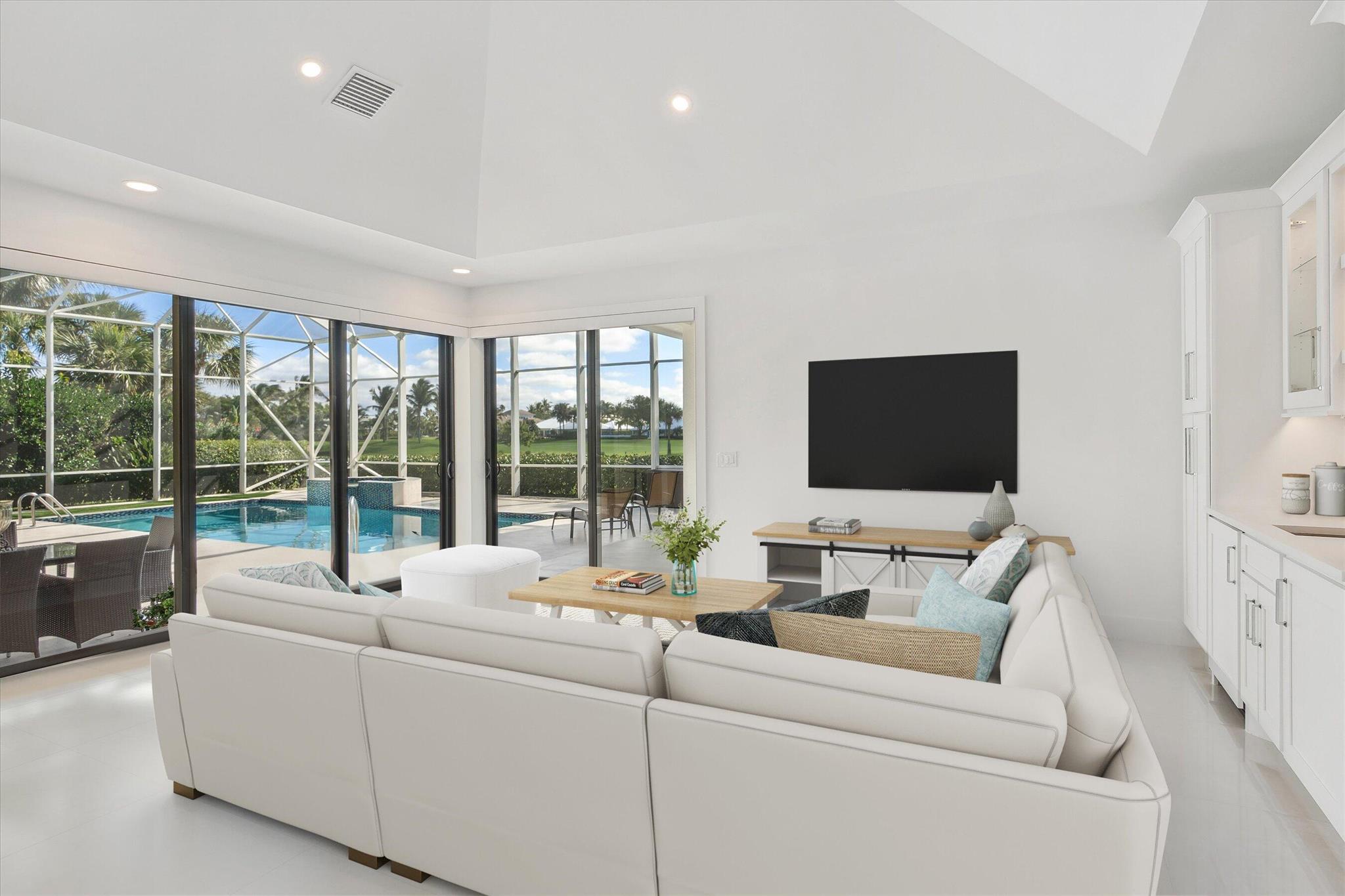 SAILFISH POINT - Residential