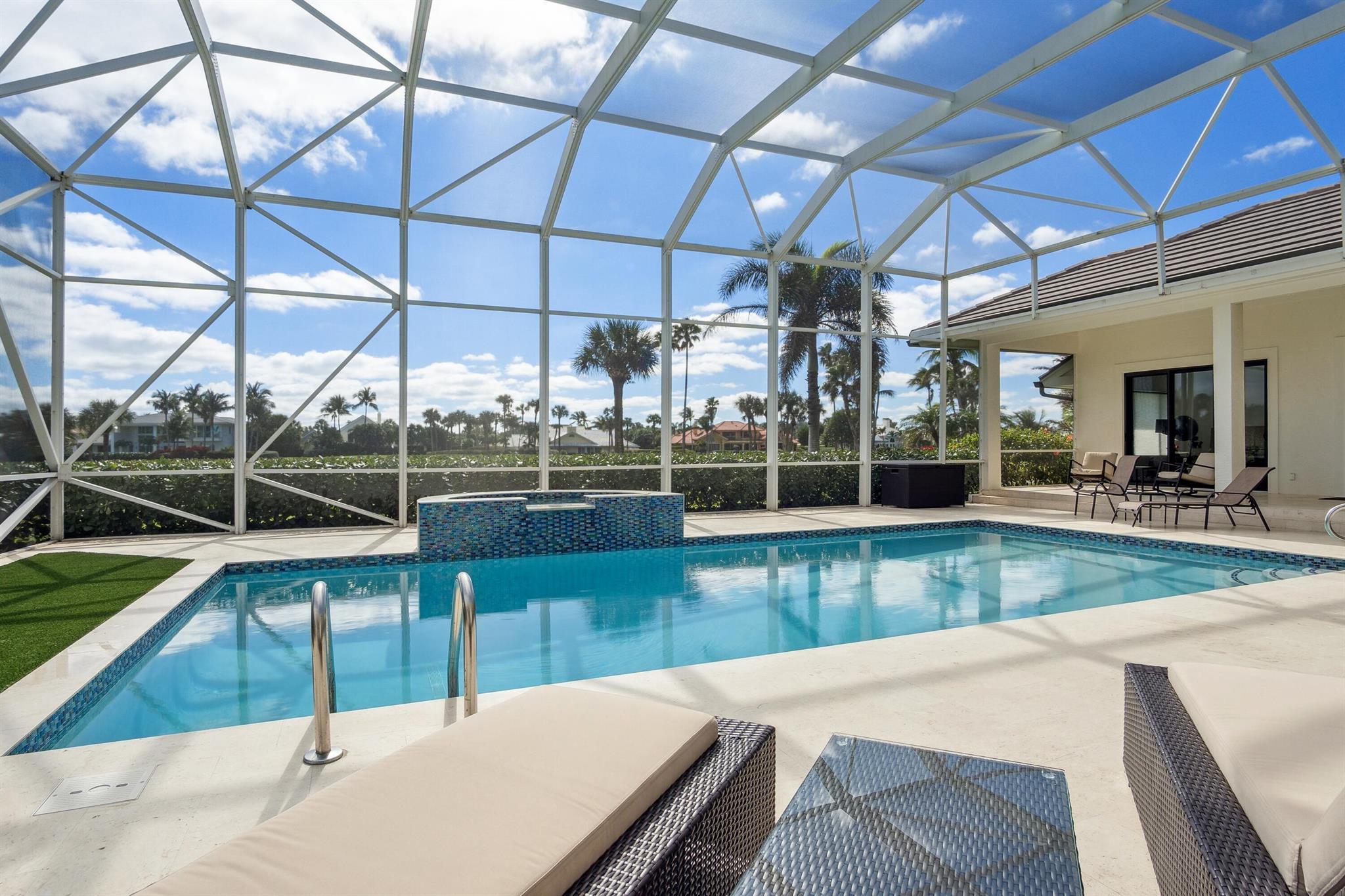 SAILFISH POINT - Residential