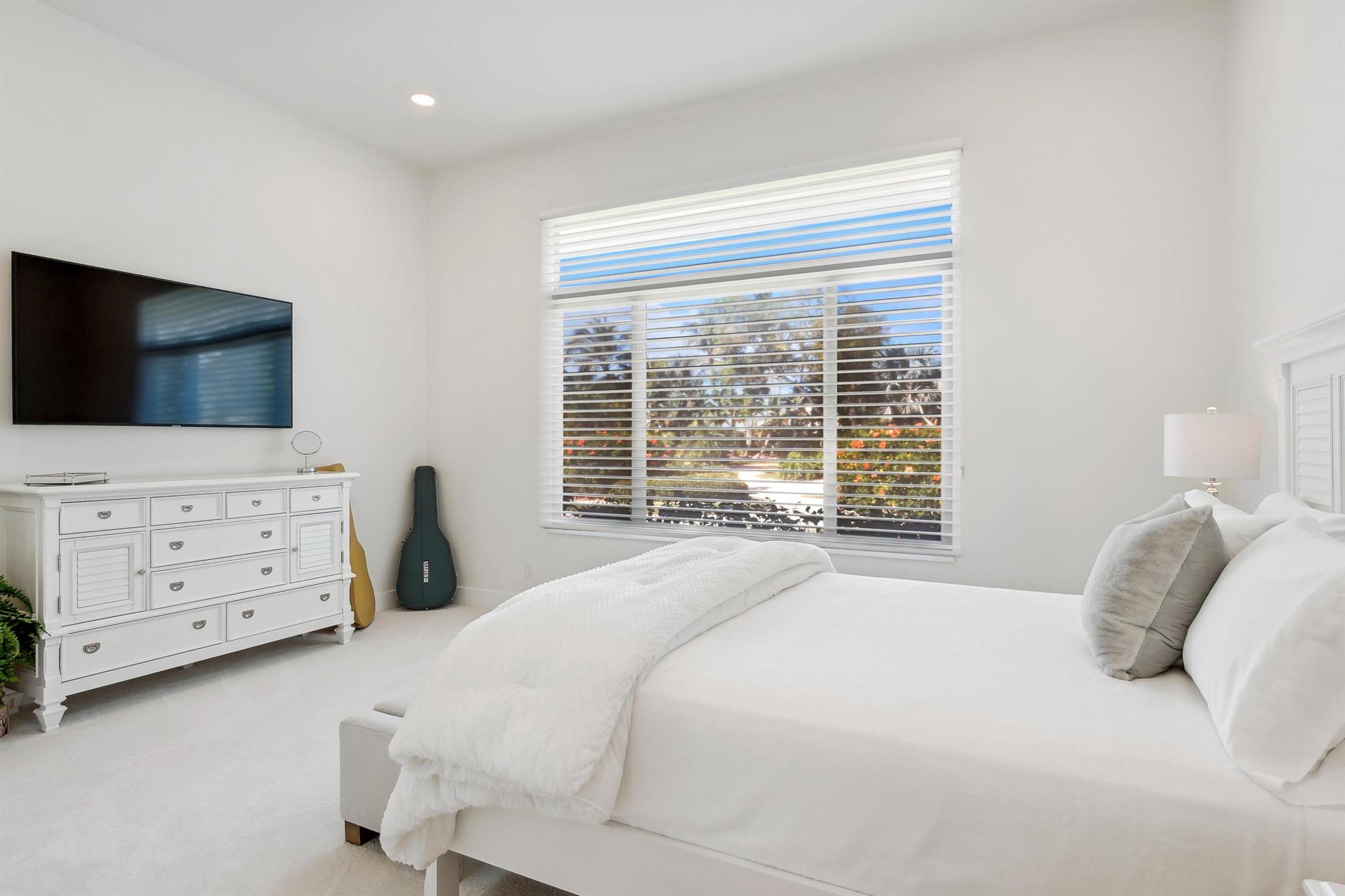 SAILFISH POINT - Residential