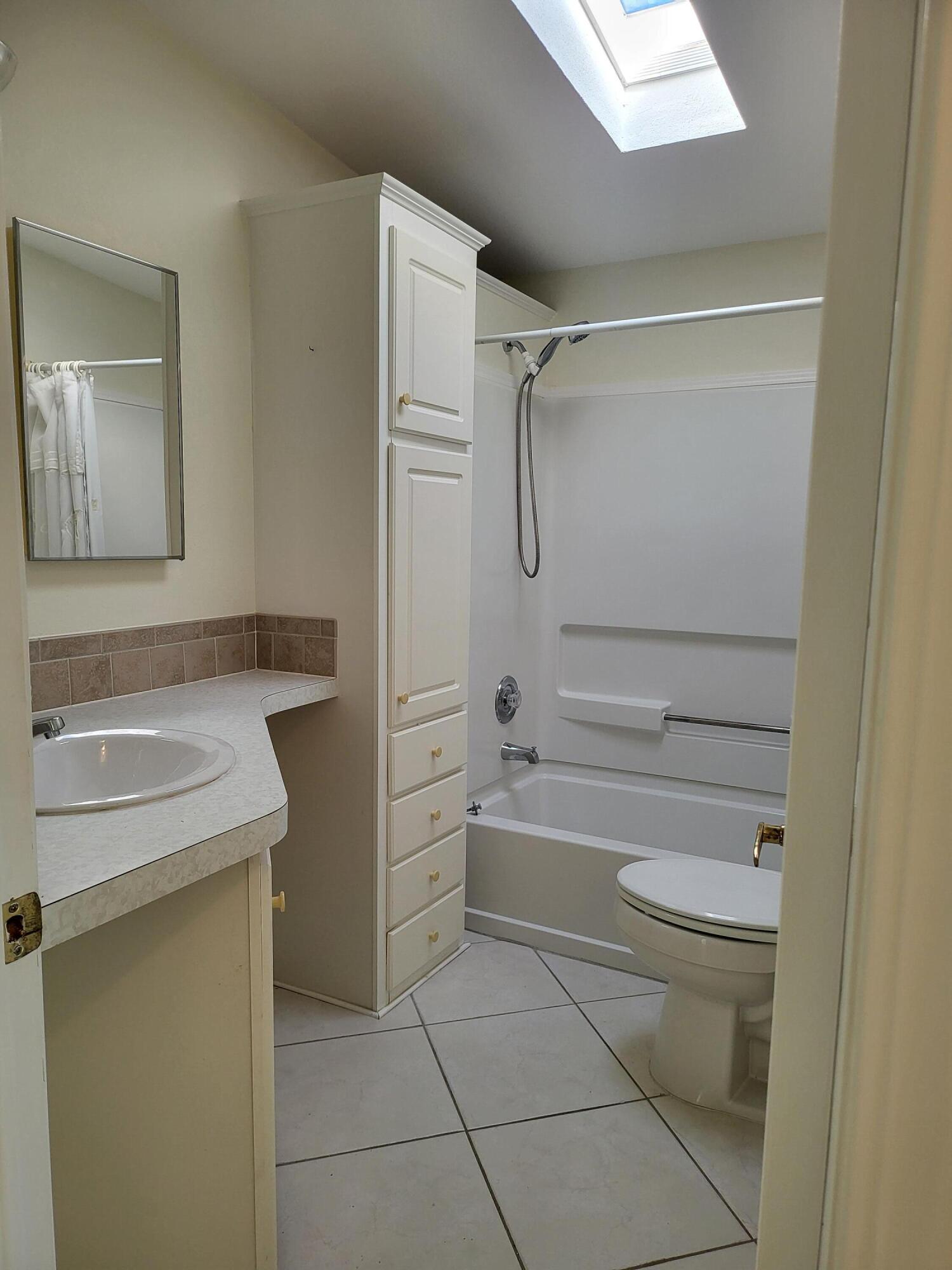 THE LINKS AT SAVANNA CLUB - Residential