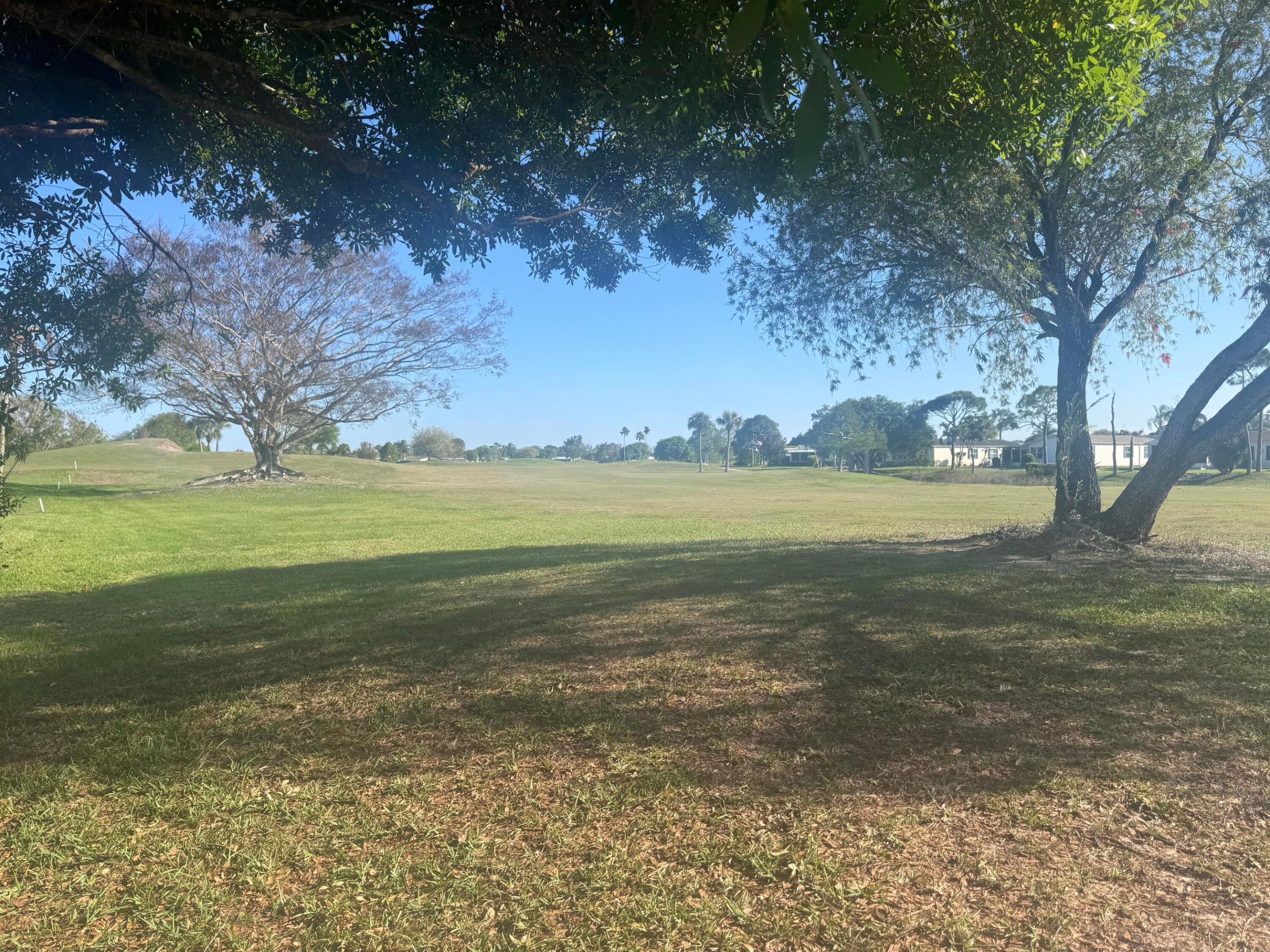 THE LINKS AT SAVANNA CLUB - Residential