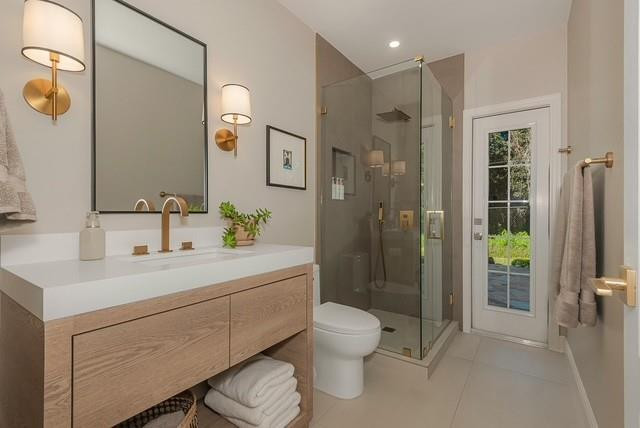 Woodside Estates 127-10 B - Residential