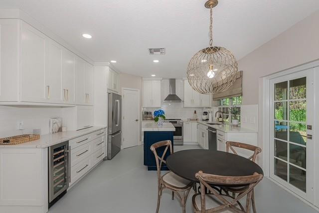 Woodside Estates 127-10 B - Residential