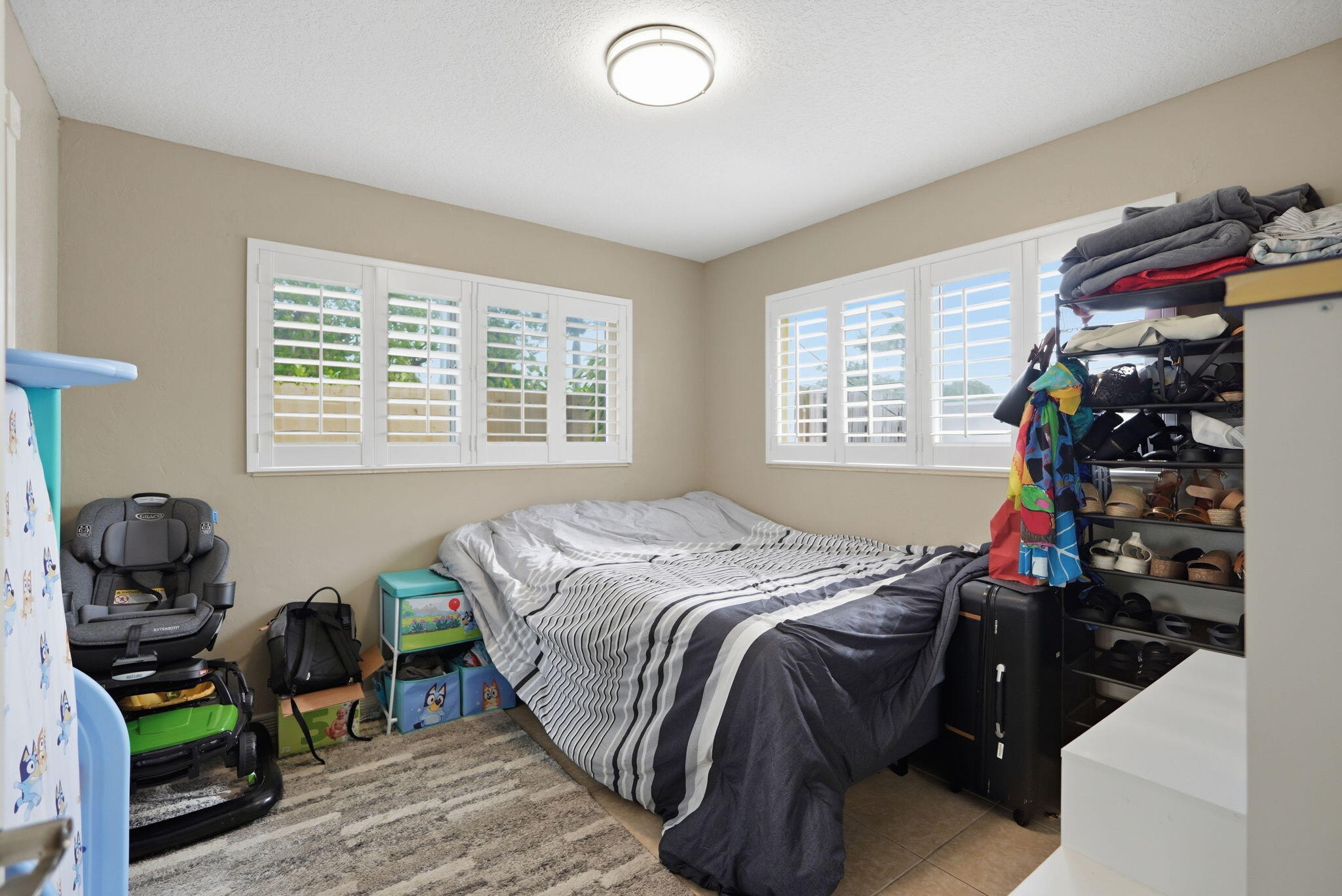 OAKLAND PARK - Residential Income