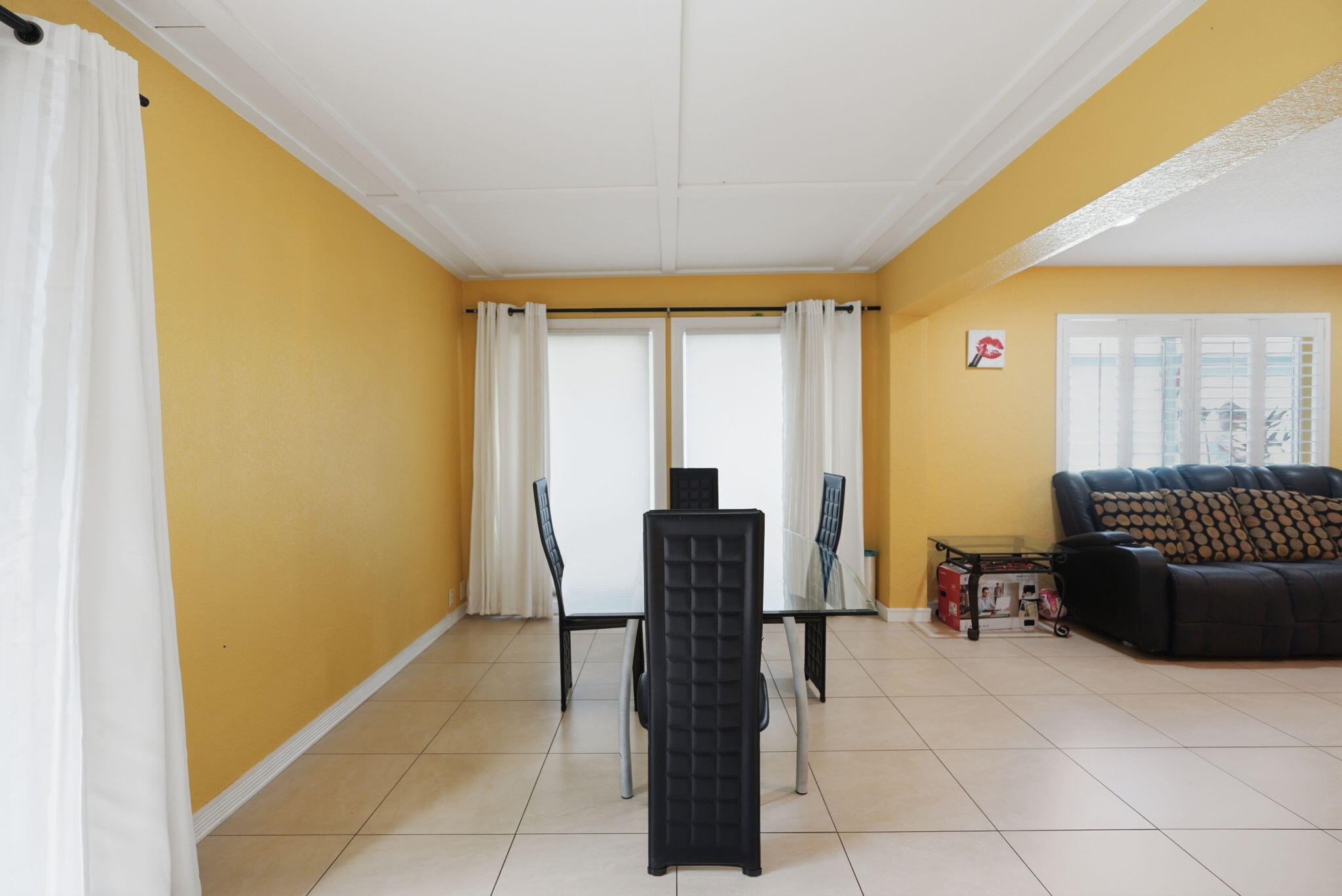 OAKLAND PARK - Residential Income