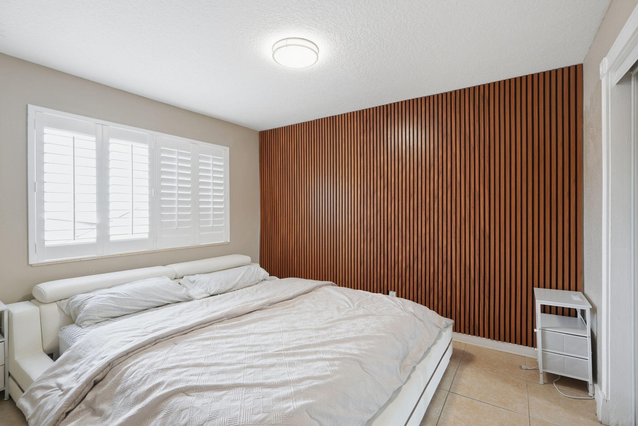 OAKLAND PARK - Residential Income